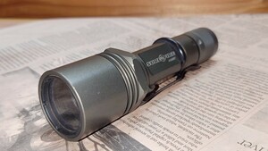 【極初期ロゴ】SUREFIRE M2 Millenium Combat Light 2セル6V65ルーメン TARGETロゴ crosshair コンバットライト シュアファイア 検(6P M2