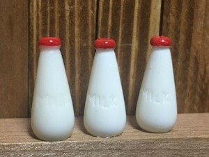 y204-3◆新鮮なミルク◆ ミニチュア ミルク ボトル re 3個 牛乳 モーニング ジュース Doll House Blythe ドールハウス 用 ブライス フード