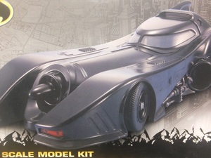 絶版　バンダイ（旧赤マーク）「BATMAN」EXモデル　1/35　バットモービル　バットマンver.　未組立キット