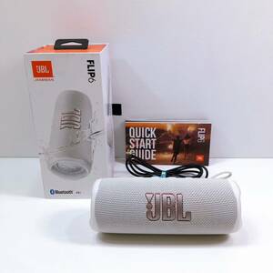 156【中古】JBL FLIP 6 ポータブルスピーカー ホワイト 防水 Bluetooth ワイヤレススピーカー 説明書 ケーブル 箱付き 動作確認済み 現状品