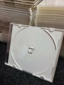 ☆CD・DVD用プラスチックケース☆ホワイトスリムタイプ②