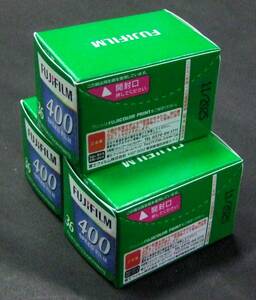 ★ FUJIFILM / 富士フィルム【36枚撮 400 】3本セット　2025/11