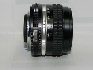 Nikon Ai-s 50mm / F1.4 レンズ*