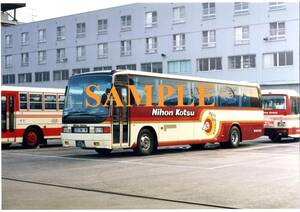 F【バス写真】L版１枚　日本交通　エアロバス　高速車