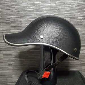 キャップ型　ハーフヘルメット　レザーブラック　半ヘル　フリーサイズ　ダックテール