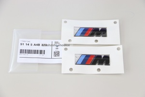 #○BMW純正品 サイドフェンダーエンブレム 2個（艶有り黒）ブラック 5.5cmｘ1.8cm Z4 G29 E89 E86 E85 8シリーズ G14 G15 G16 F91 F92 F93