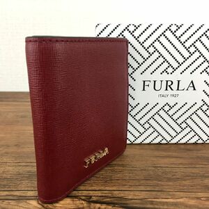 ☆送料無料☆ 未使用品 FURLA 二つ折り財布 ワインレッド レザー ロゴ 箱付き コンパクトウォレット フルラ 253