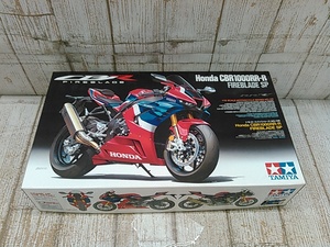 He1044-100♪【80】未組立 タミヤ 1/12 Honda CBR1000RR-R FIREBLADE SP