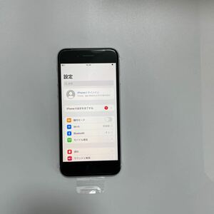 1円からスタート超お買得新品近いiPhone SE2容量128GB ,色はホワイトです、シムフリーです。