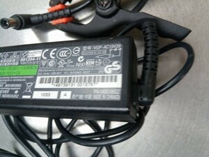 SONY VGP-AC19V39 動作中古品 19.5V-2A 電源ケーブル無し クリックポスト発送（13）