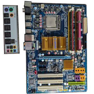 【中古】GIGABYTE GA-P35-DSR3 + CPU(セレロンE3300)メモリ(1GBx2)セット
