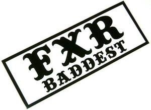 新品 アウトロー バイカー スラング ステッカー 「FXR Baddest」 (黒×白) スカルフライト ウェストライド ハーレーダビッドソン バイク