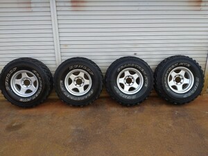 ブラッドレーV 16-7JJ 255/85R16