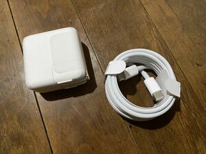 Apple 30W USB-C電源アダプタとUSB-C充電ケーブル（2m）