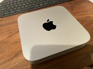 【超美品】 Apple Mac mini M2チップ A2686