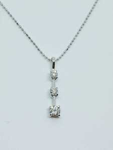 ◆新品◆ K18WG スリーストーン ダイヤモンド ネックレス 0.3ct