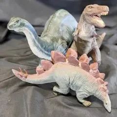 昭和レトロ恐竜（ツクダホビー）ソフビフィギュア３体セット