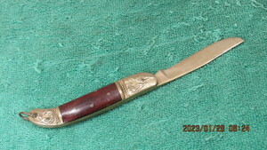 アラビア風　ナイフ　全長は15cm　幅は15mm　刃は55mm　厚さは１,５mm 中古　
