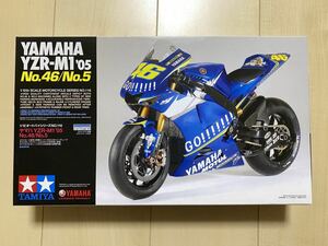 新品② タミヤ 1/12 ヤマハ YZR-M1 