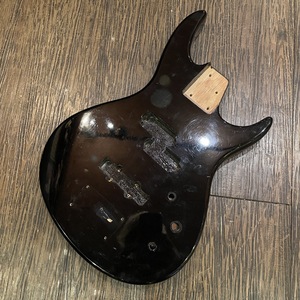 AriaProII Vanguard Bass Guitar Body ベース ボディ -GrunSound-z255-