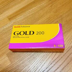 送料無料　KODAK GOLD 200　5本　#P101