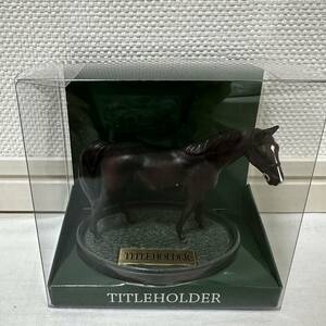 新品　タイトルホルダー　ホース　フィギュア　JRA ターフィー　競馬　グッズ　ウマ娘