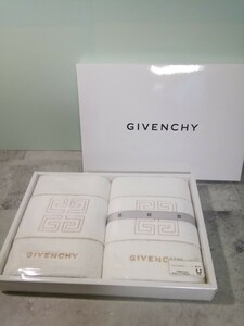 GIVENCHY　ジバンシー　フェイスタオル　2枚　ホワイト　箱入り