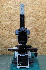 [CK21250] OLYMPUS オリンパス MX50A-F 顕微鏡 SWH10X-H/26.5 接眼レンズ U-PMTVC レンズ MX-LSH DXC-108 SONY CCDカメラ 現状渡し
