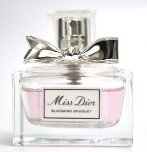 【国内正規品】Miss Dior ミス ディオール BLOOMING BOUQUET ブルーミング ブーケ EDT 30ml 残量8割以上　◎5985-3
