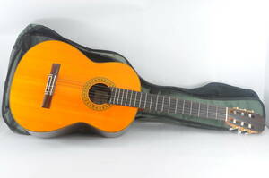 [MAB21]動作品 Aria アリア クラシックギター SK800 スプルース単板 ソフトケース付き ガットギター