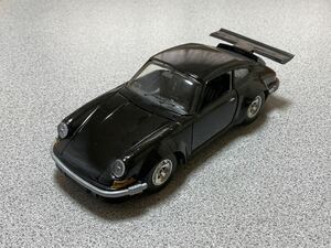 ブラーゴ　1/24 ポルシェ　911 ジャンク品