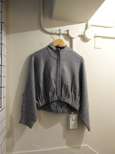 ◎セオリー　Theory ニット　パーカー　フード　カシミヤ混　22ＡＷ　定価39600円　サイズＳ