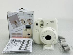 I♪ 動作品 美品 フジ FUJIFILM INSTAX MINI8 + バニラ Vanilla 白 チェキ 富士フィルム カメラ コンパクトデジタルカメラ