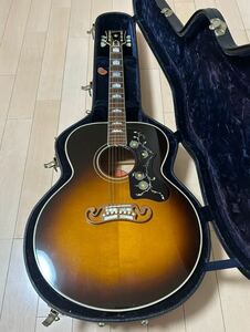 Gibson 1958 J-200 VS アコースティックギター ギブソン