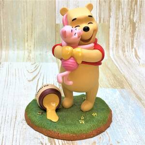 限定品 レア★くまのプーさん Winnie the Pooh ピグレット ハグ 友達 Pooh＆Friends 陶器制 フィギュア ★ディズニー Disney TDL