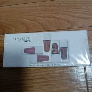 未開封 NINA RICCI to travel　ネイルセット　0202-ヒツジ-Ya3