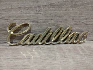●送料無料 トランク エンブレム Cadillac オーナメント 1980-1992 キャデラック フリートウッド デビル ローライダー ブロアム2