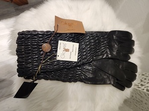 イタリア製　GLOVES　ロング手袋　上質な革　【８８４１－３１】