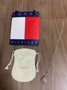 TOMMY HILFIGER トミーヒルフィガー　（シルバーネックレス）