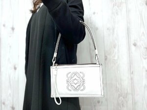 極美品 LOEWE ロエベ アナグラム ハンドバッグ バッグ レザー ライトグレー 70910