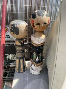 コケシ　こけし　2体　札幌　ジャンク　置物 日本人形 木彫り 民芸品 伝統工芸 郷土玩具 