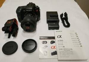 ☆USED☆ 動作品 ソニー SONY デジタル一眼レフカメラ レンズキット α200 DSLR-A200K レンズ DT 18-70mm f3.5-5.6 MACRO 【送料無料】