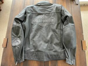 Harley-Davidson ハーレーダビッドソン レザージャケット サイズM(日本サイズでLL位) シングルライダース 極美品