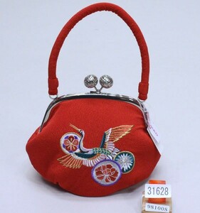 和装バッグ がま口バッグ ブランド和装バッグ IKKO 赤色 鶴花紋刺繍 新品 （株）安田屋 NO31628