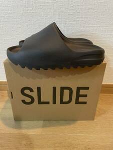 【もう自分で履く方面で】【暖かくなってきたからそろそろ入札入るよね？】【美品】adidas YEEZY Slide Onyx 25.5cm