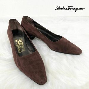 Salvatore Ferragamo フェラガモ スエード パンプス