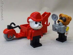 80sビンテージ LEGO Fabuland レッカー撮影セット レア「アライグマ・リッキー/囚人服」＋「ブルドッグのバーティ/消防」 ファビュランド