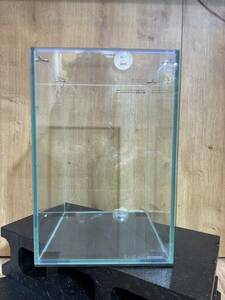 中古 水槽 コトブキ レグラス 200×200×300 引き取り限定 KOTOBUKI LEGLASS