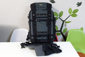 美品！ Lowepro ロープロ大容量カメラバッグ プロトレッカー BP550 AWⅡ