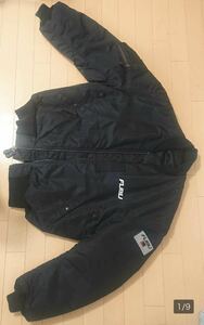 FUBU ナイロンダウンジャケット BLACK バックロゴ シルバー USA 男女兼用 amazing jacket